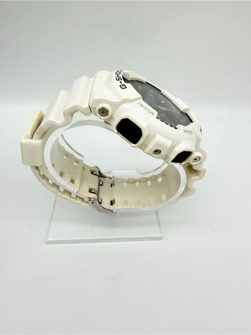 Casio G-Shock GA-110C-7A White Analog Digital Watch 5146 200M Working